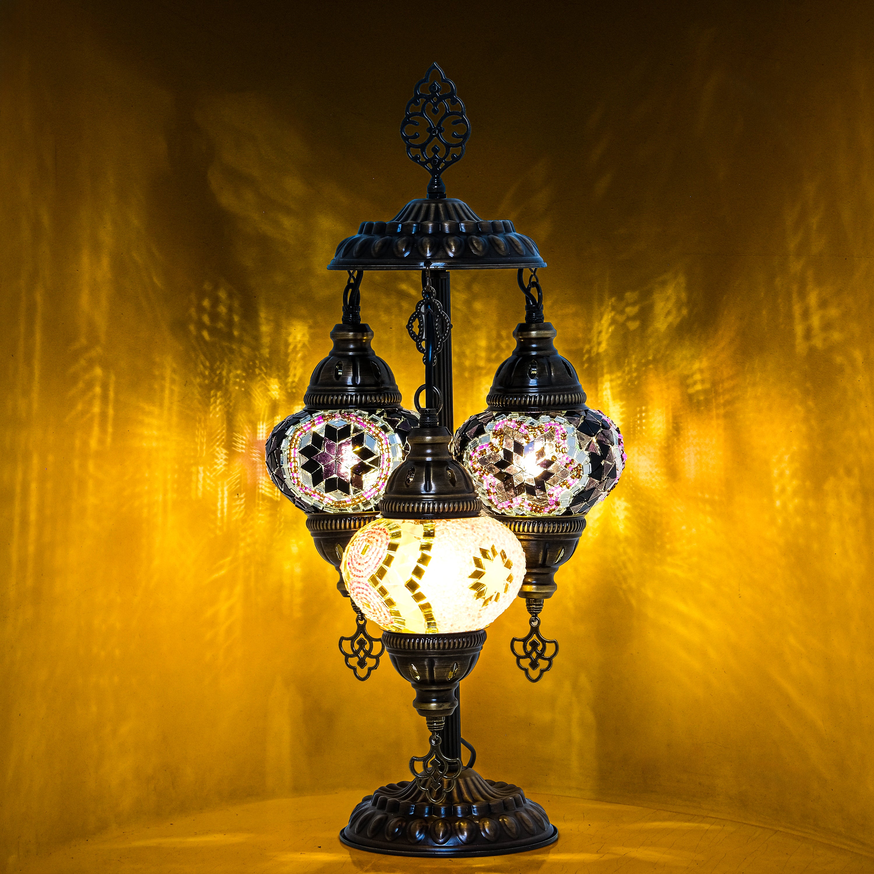 3-Globe Turkish Mosaic Table Lamp (Purple-Pink)