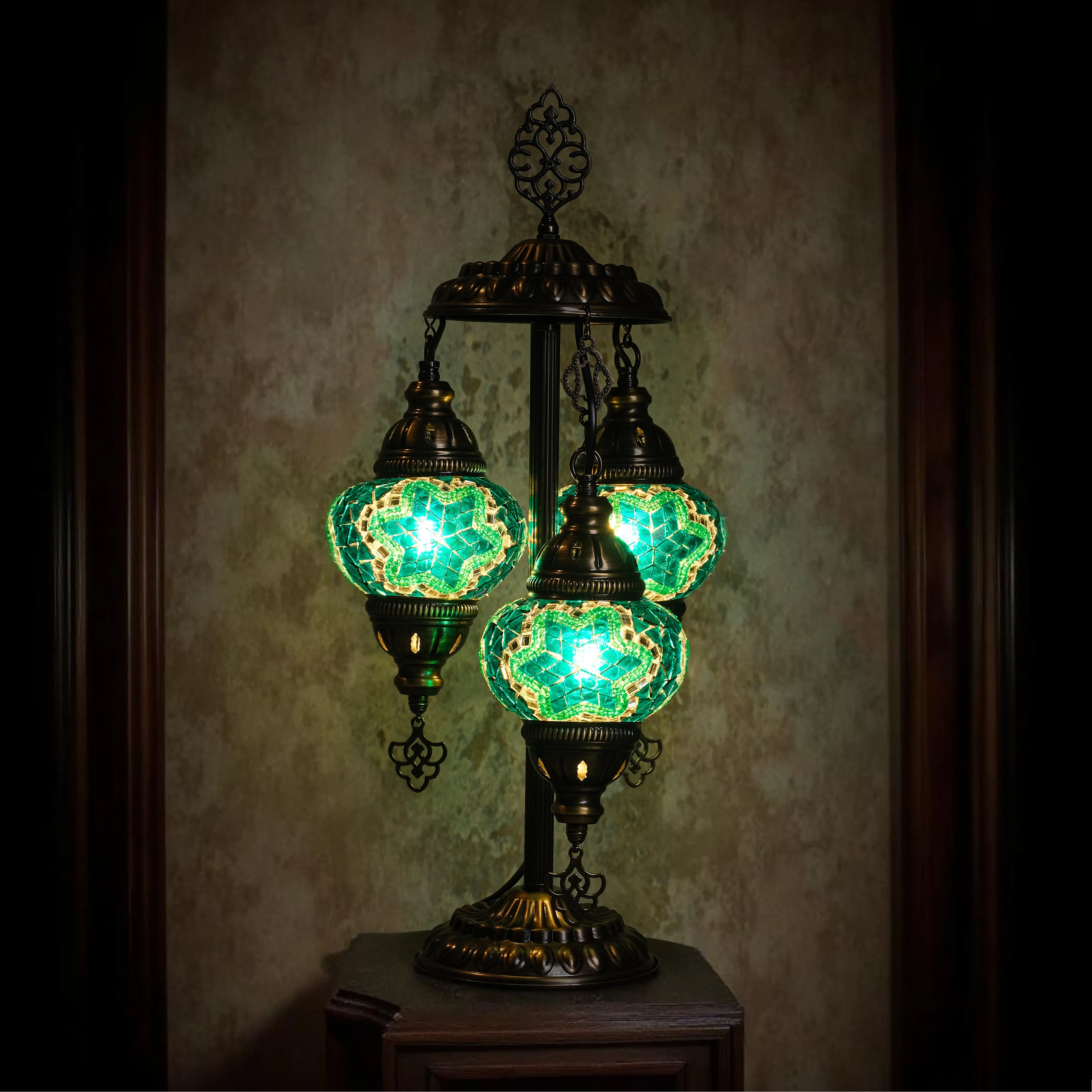 3-Globe Turkish Mosaic Table Lamp (Green)