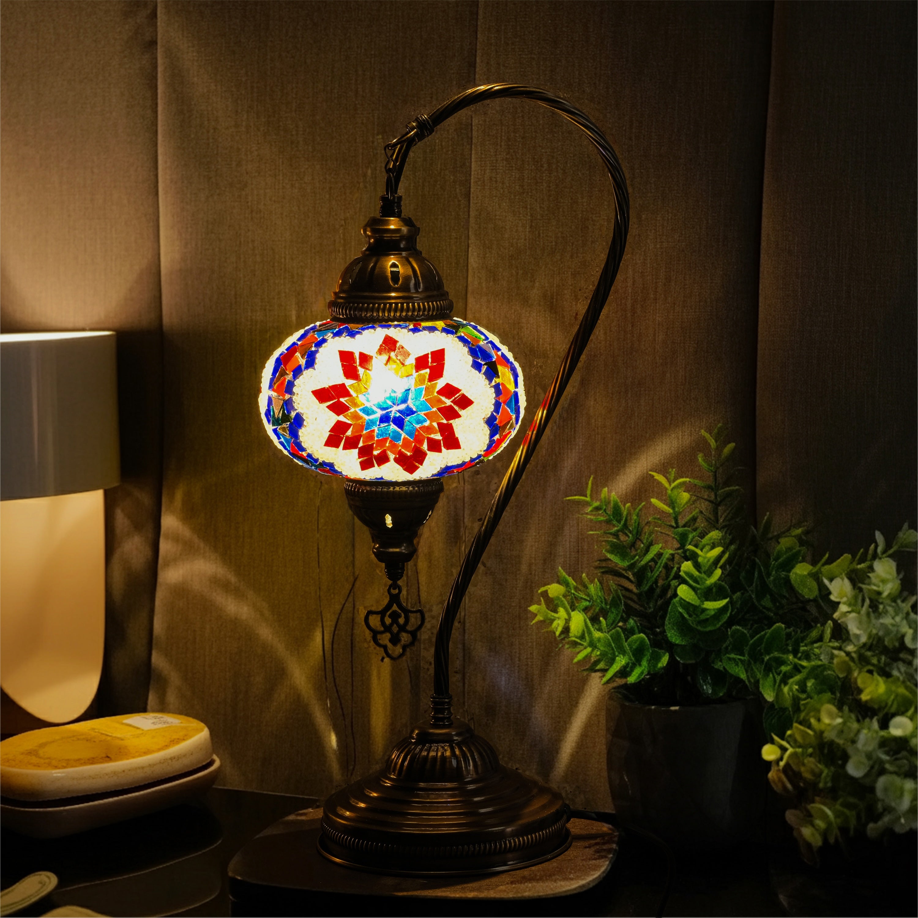 Mozaist Handmade Turkish Mosaic Swan Table Lamp Multicolor
