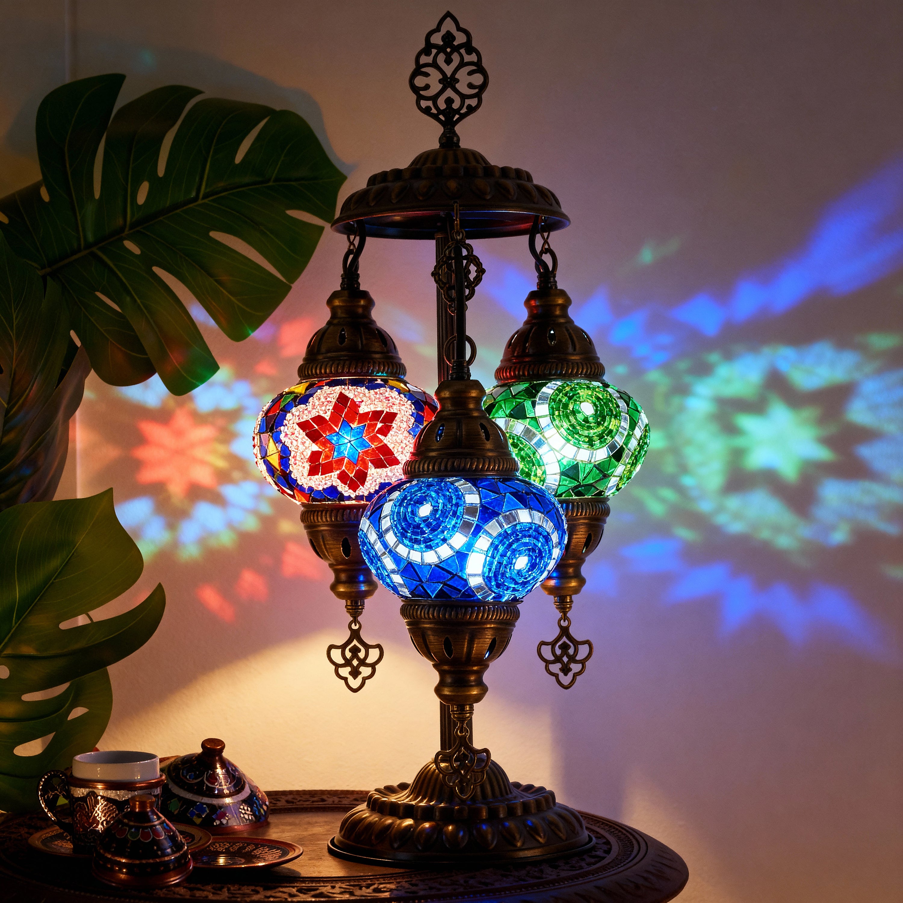 3-Globe Turkish Mosaic Table Lamp (Multicolor)