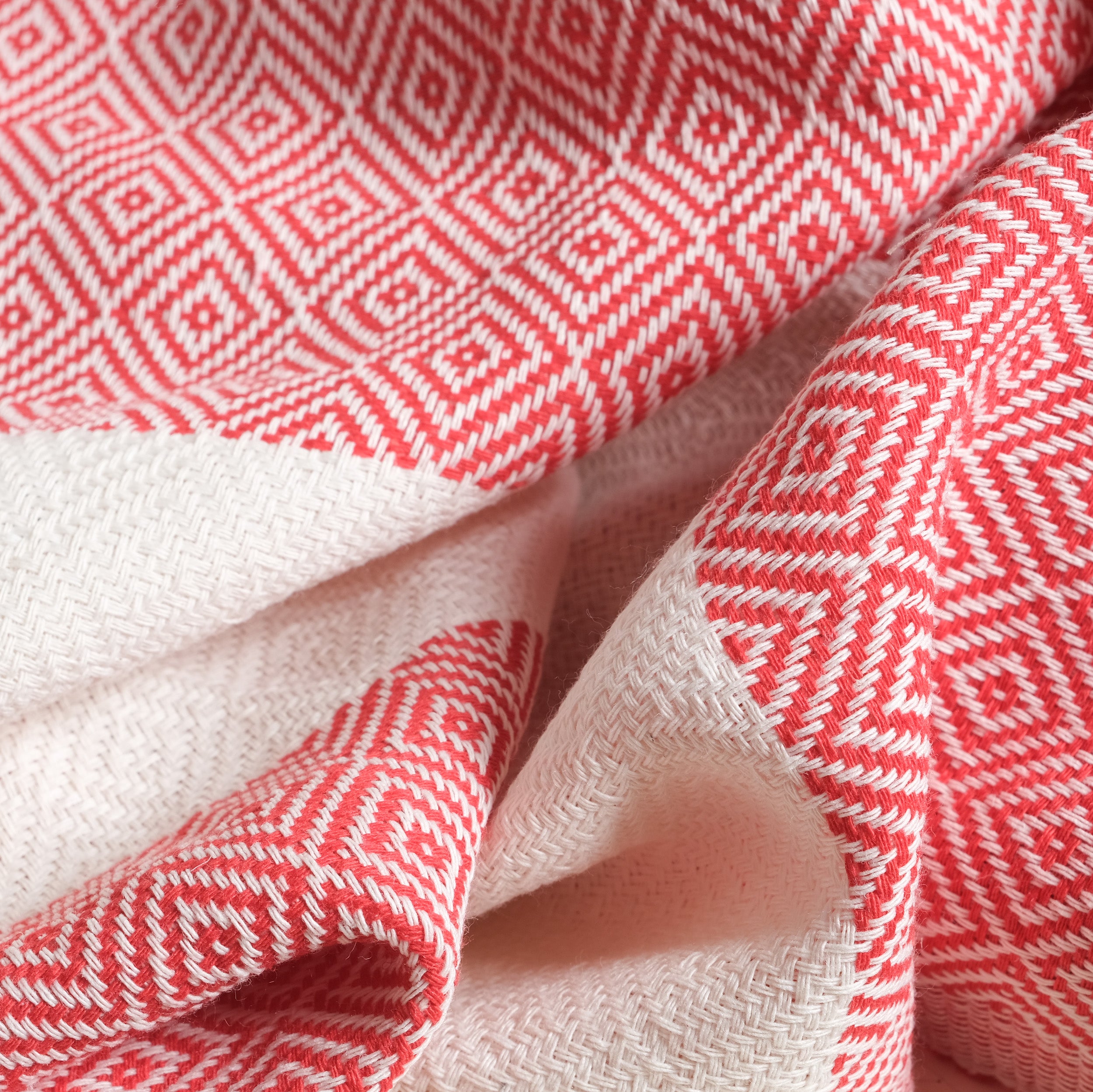 Red Diamond Premium Turkish Cotton Peshtemal – Lightweight Spa & Beach Towel, Soft, Absorbent & Quick Dry (EPS-01)